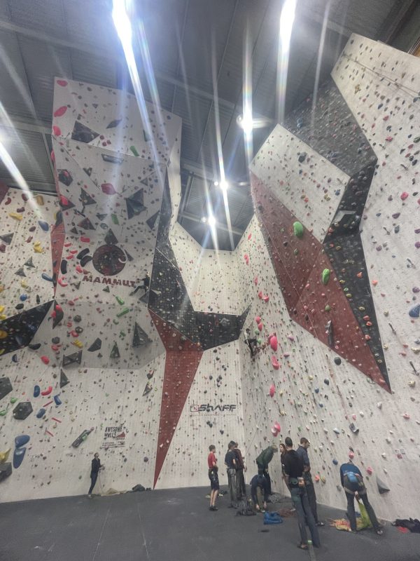 ​Indoor Climbing introduction Session @Awesome Walls Sheffield - Image 3