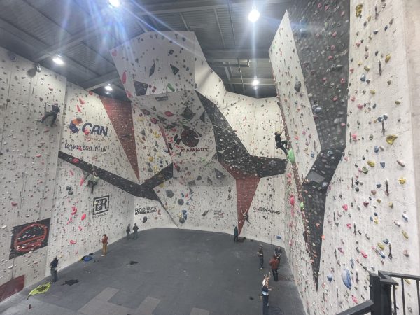 ​Indoor Climbing introduction Session @Awesome Walls Sheffield